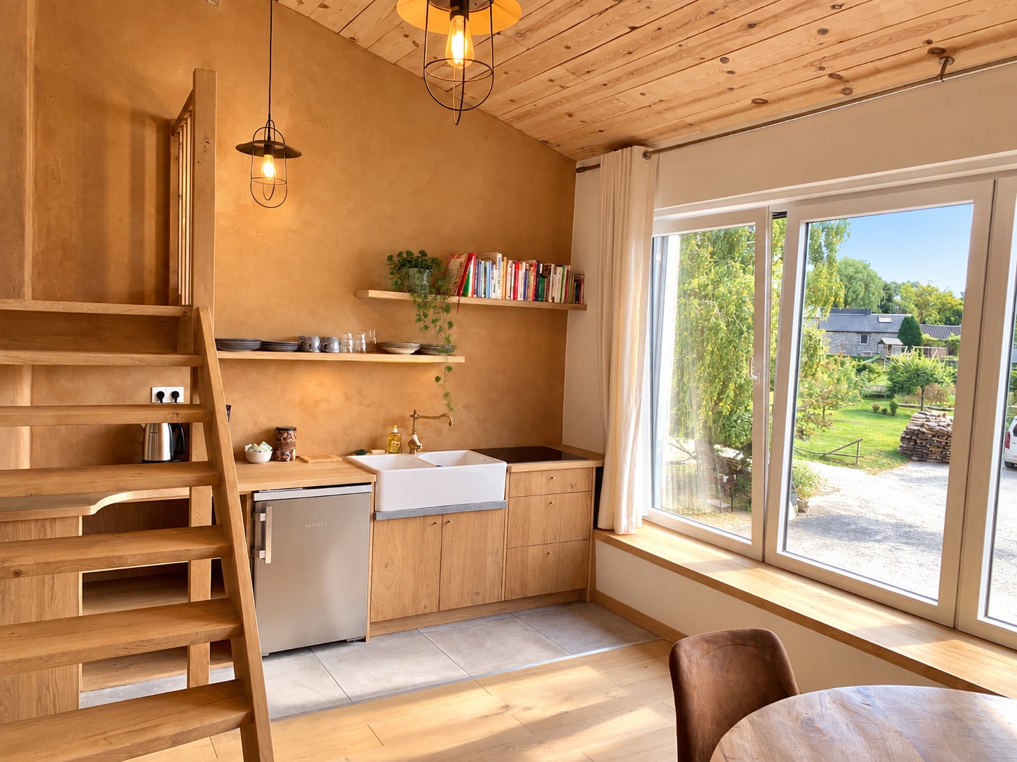Cuisine du Fenil ouverte sur le jardin